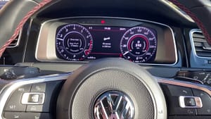 VW Golf's Virtual Cockpit
